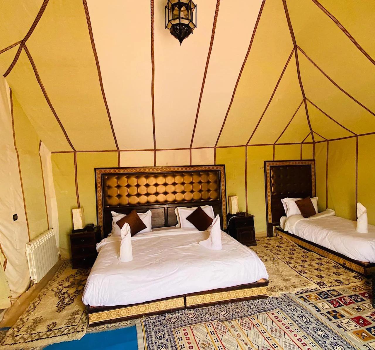 Outdoor luxury camp photo