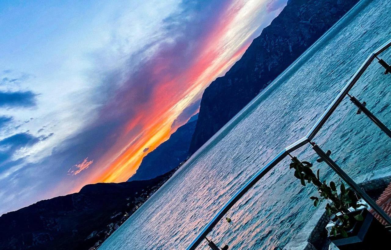ApartHotel Maxim photo
