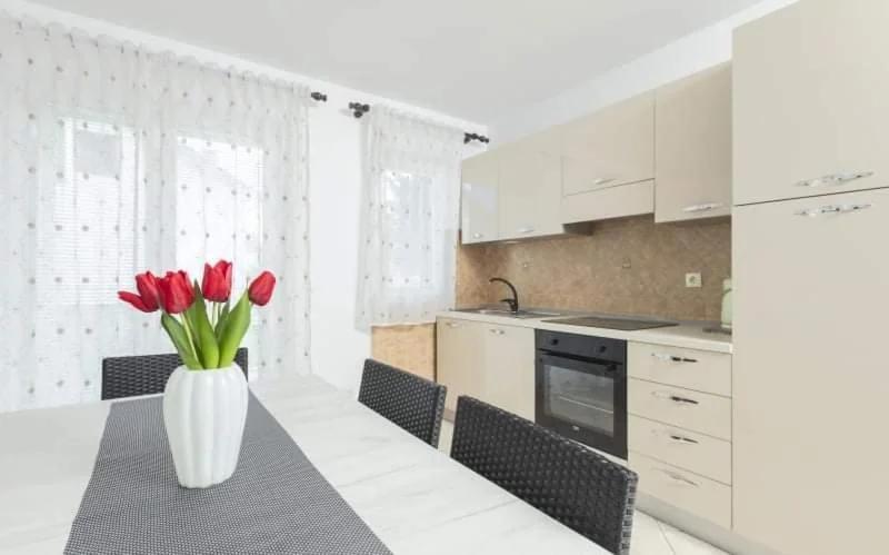Apartments Ljubica Tivat photo