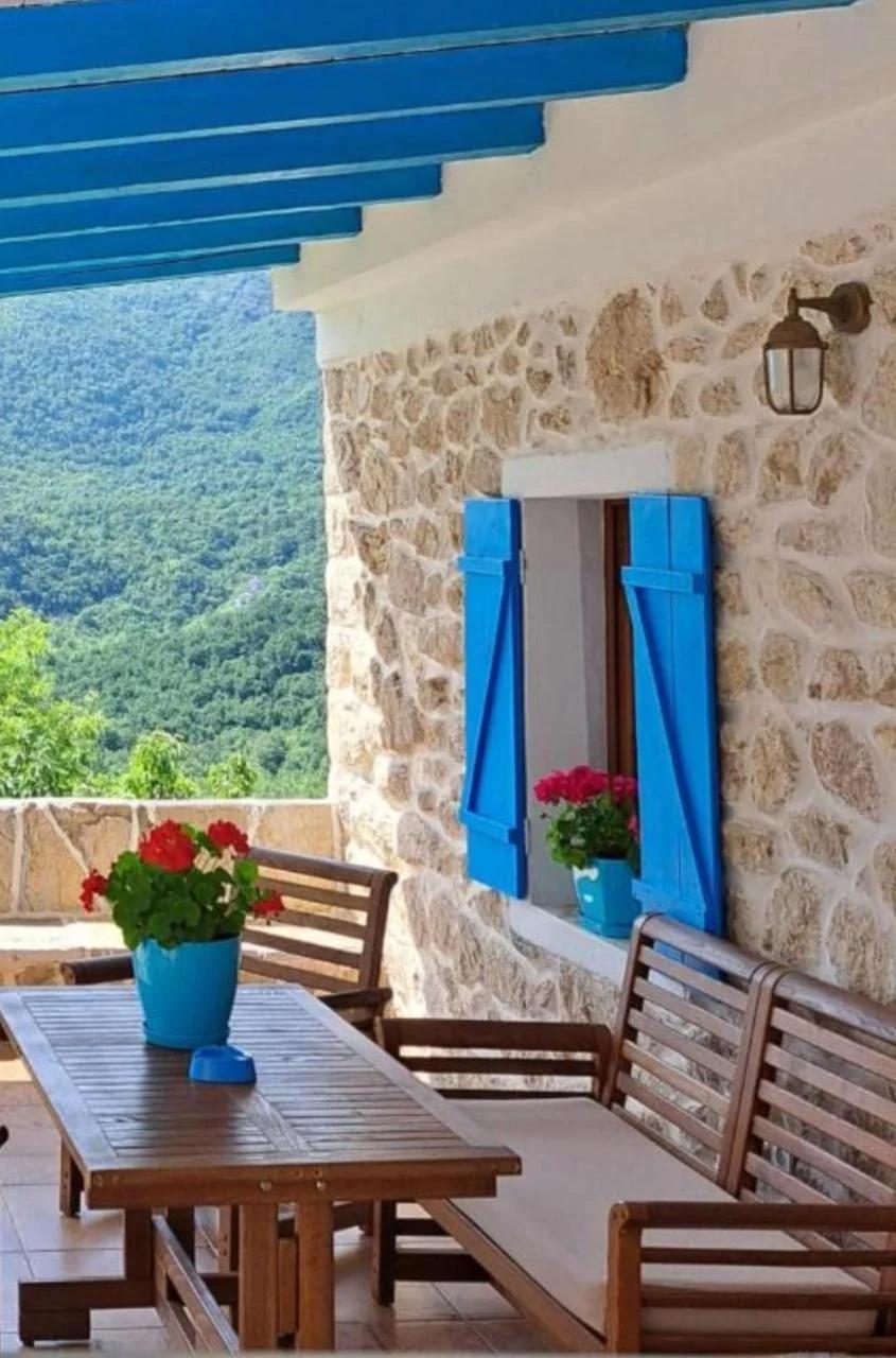 Etno house HAPPY VILLAGE