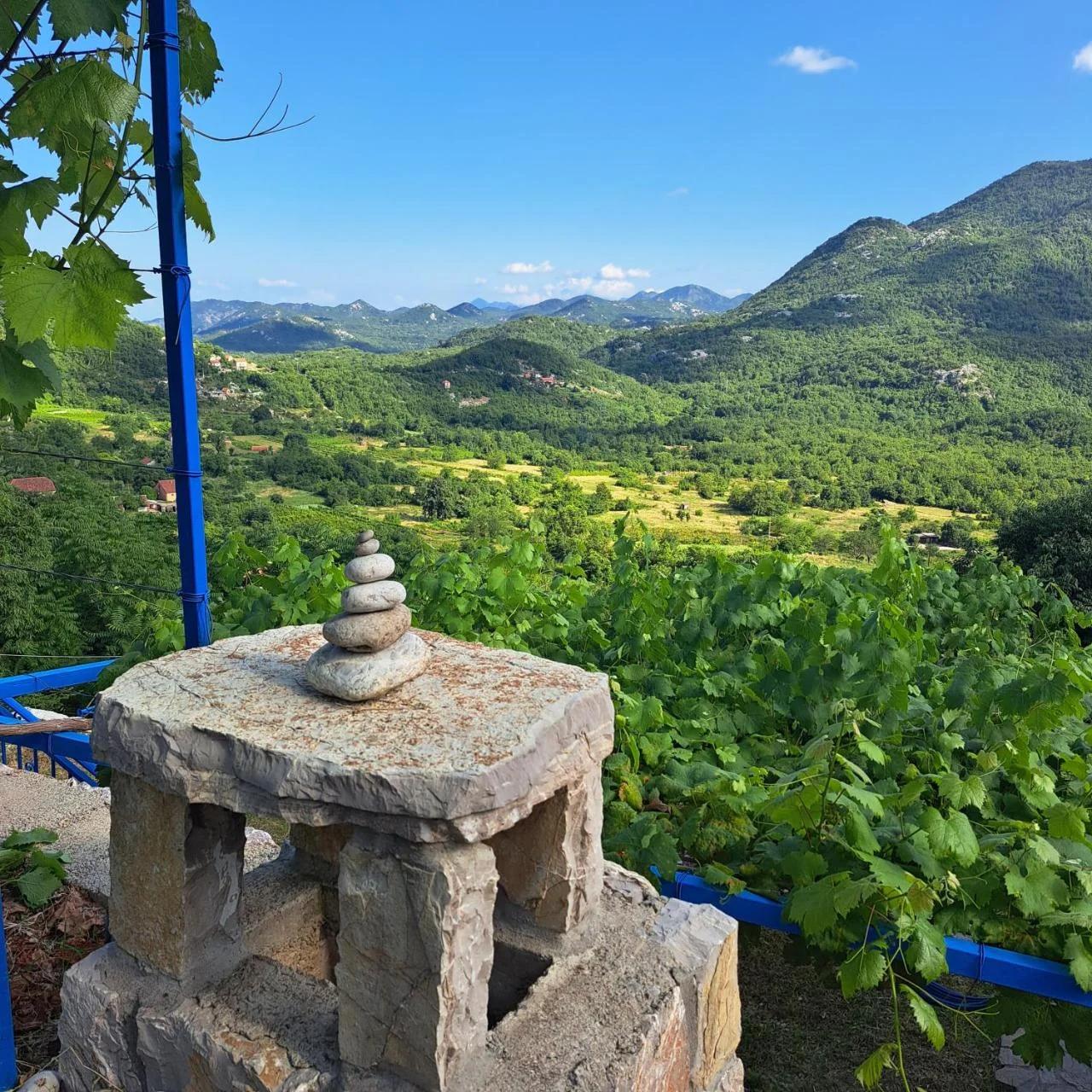 Etno house HAPPY VILLAGE photo