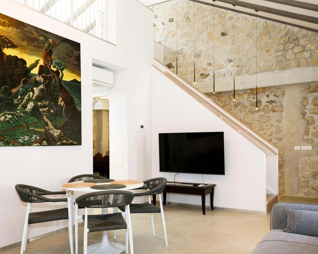 Galathea House photo