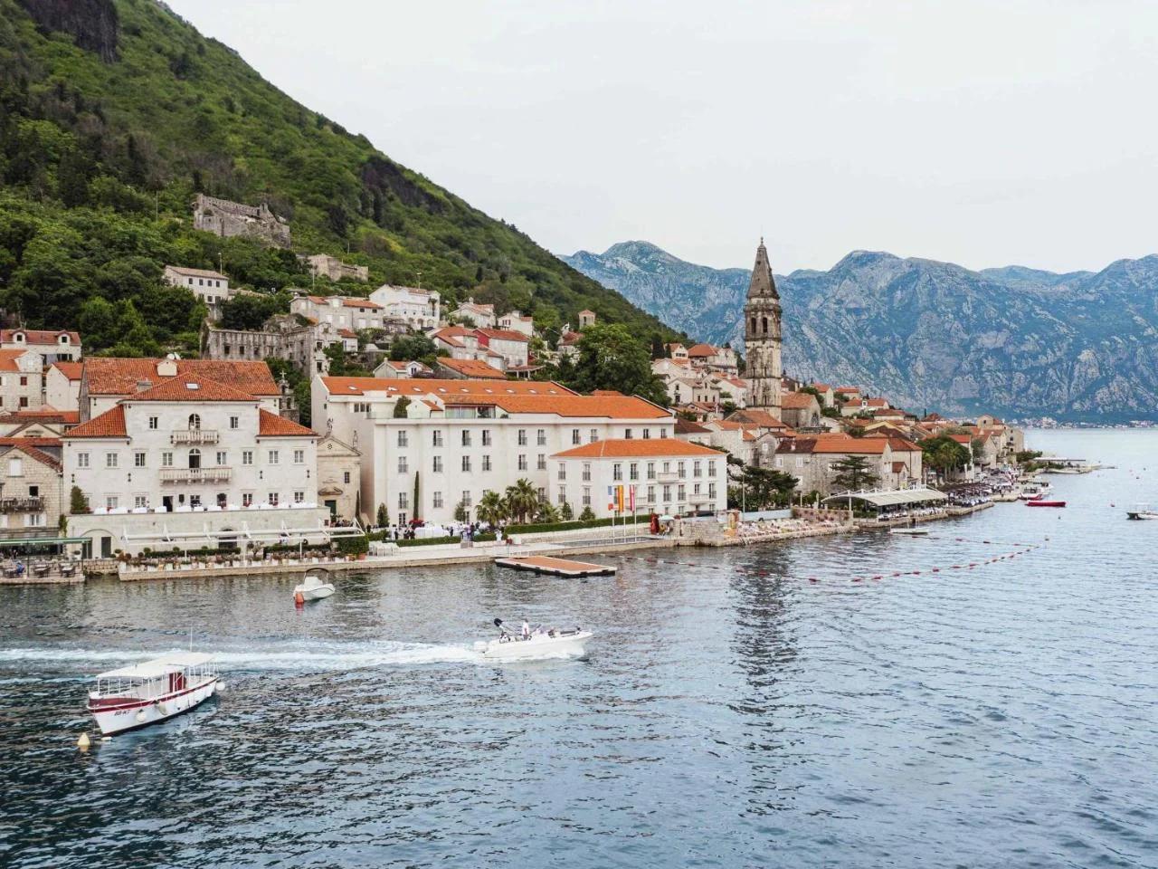 Heritage Grand Perast photo