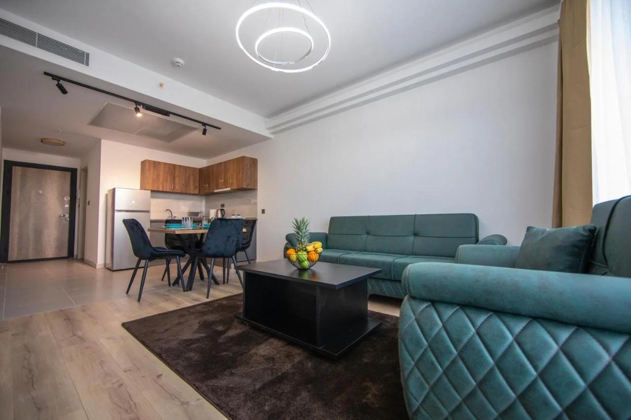 CEVAHIR SKY CITY Skopje JK Apartments foto