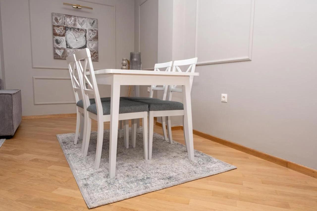 NS Central Apartment photo