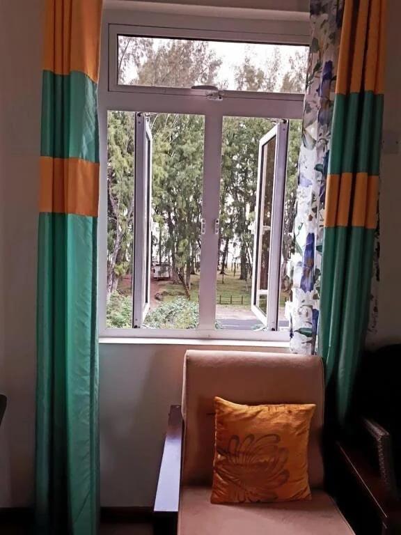 Beachfront two bedroom apartment-perfect sea escape!