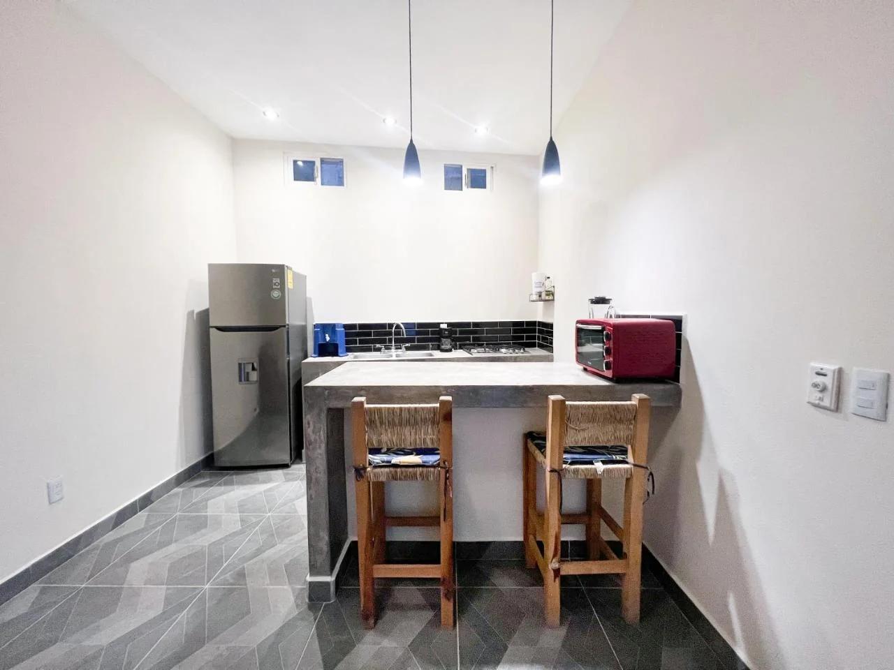 Casa Caracol, Prime Location, Pristine, Newly Renovated photo