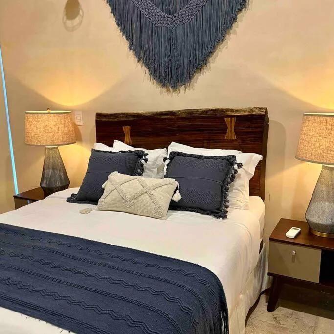 Espectacular Departamento en Aldea Zama photo