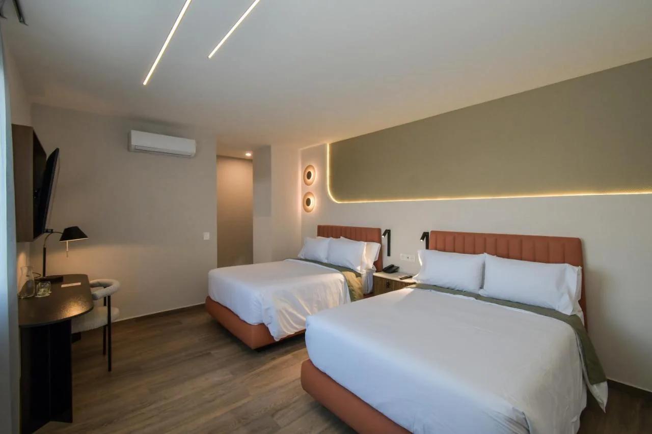 Expo Satelite 2750 Hotel & Suites foto