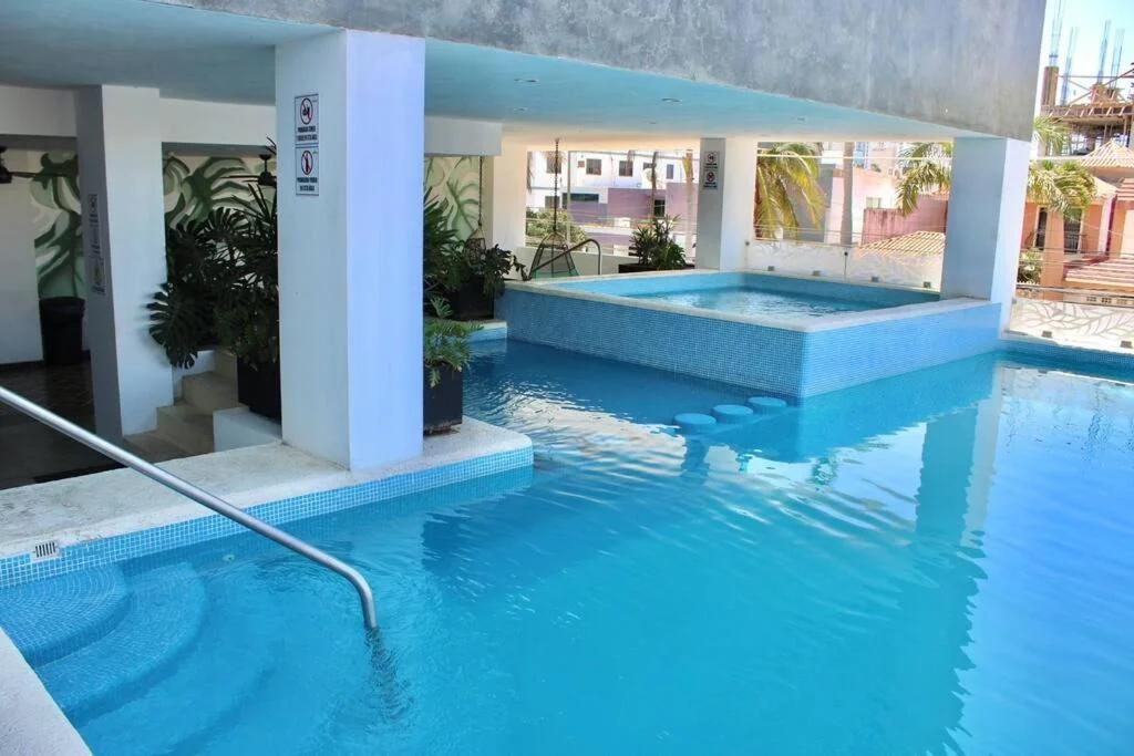 Hermoso en marina, asombrosas vistas by G P S rentas photo