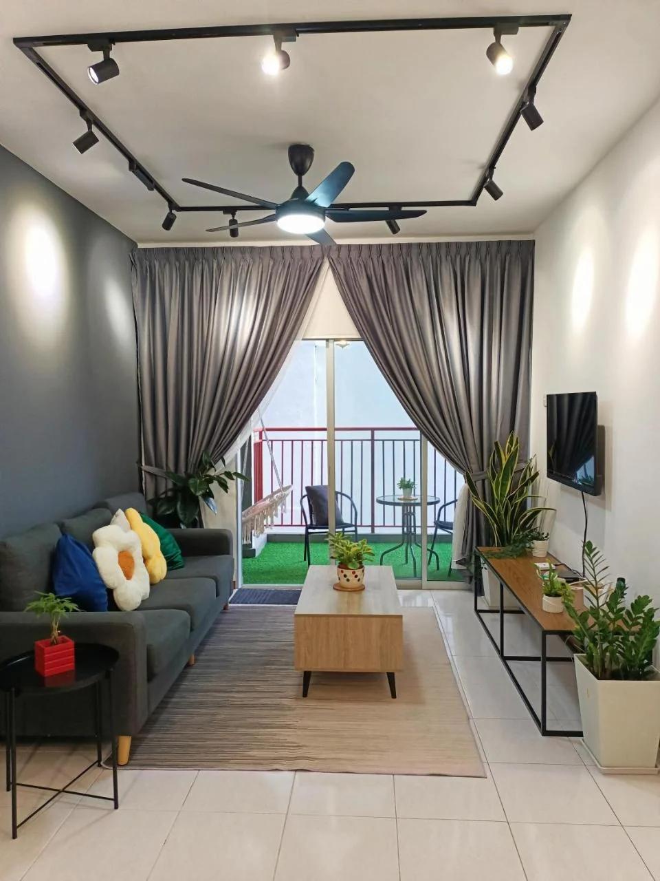 Dream studio Emerald avenue photo