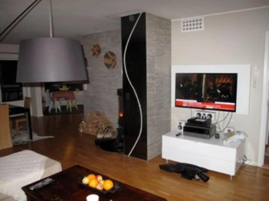 2 bedroom luxury apartment seafront, free pick up! foto
