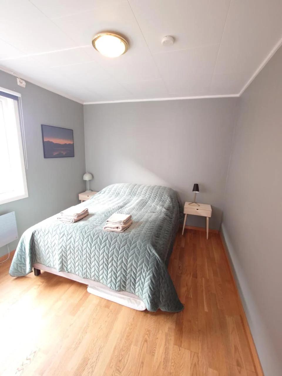 Bright and comfortable Tromsø apartment with easy airport access, parking and nature nearby photo