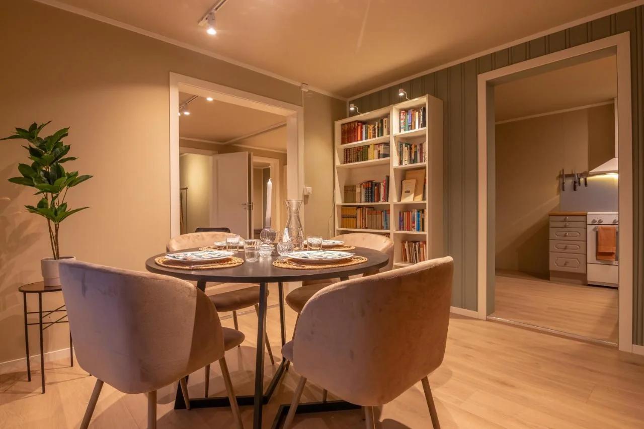 Cozy and spacious apartment in city centre foto