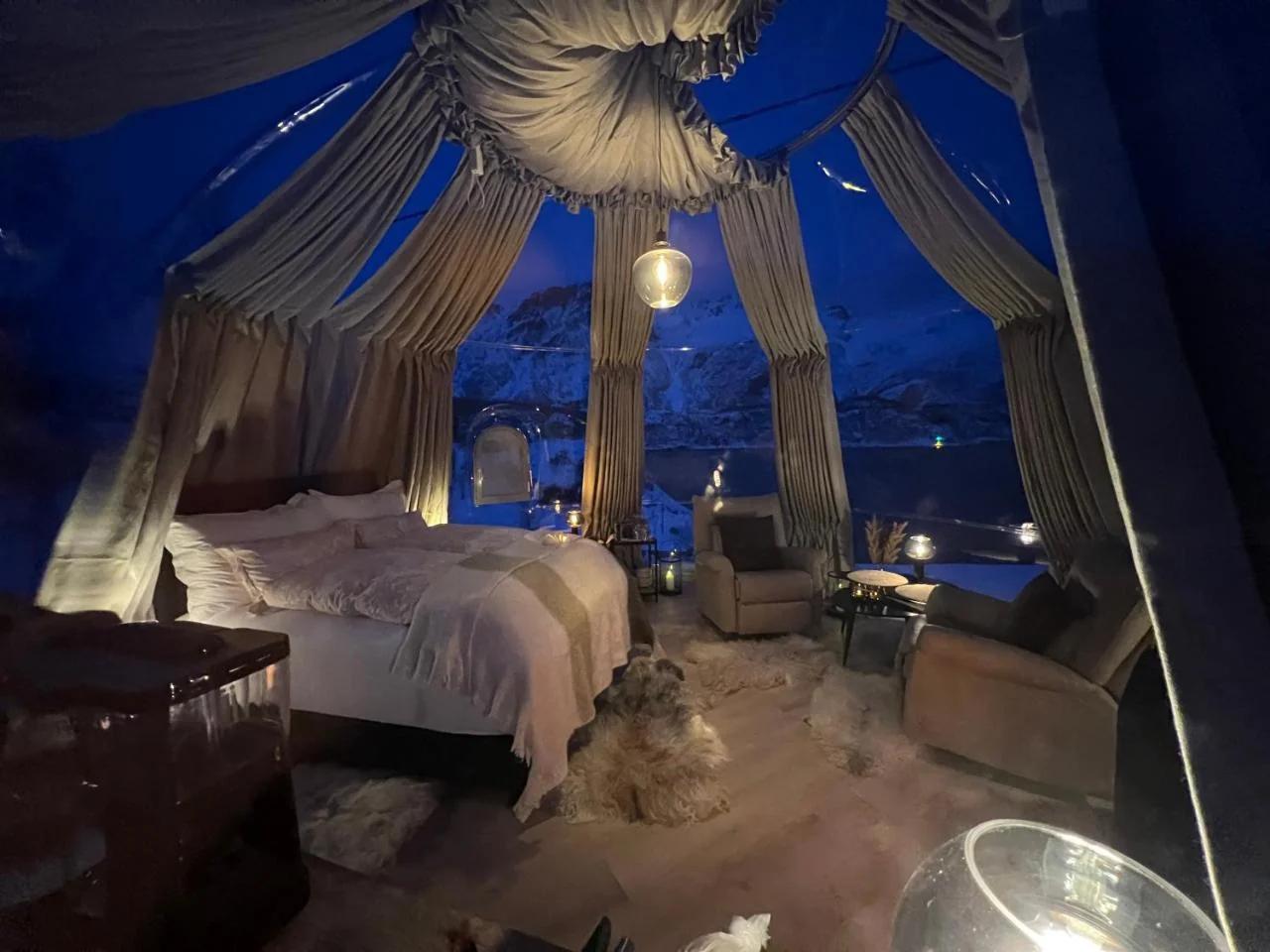 Lofoten Glamping Dome