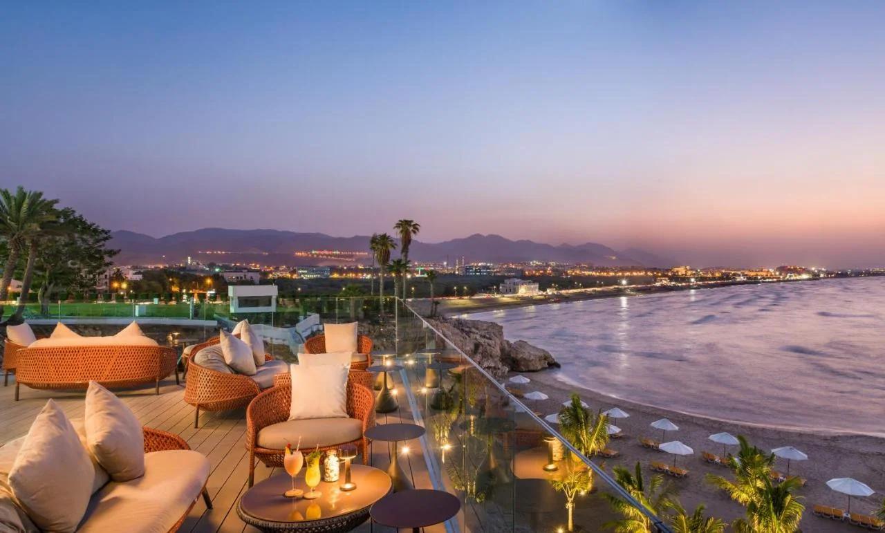 Crowne Plaza Muscat by IHG foto