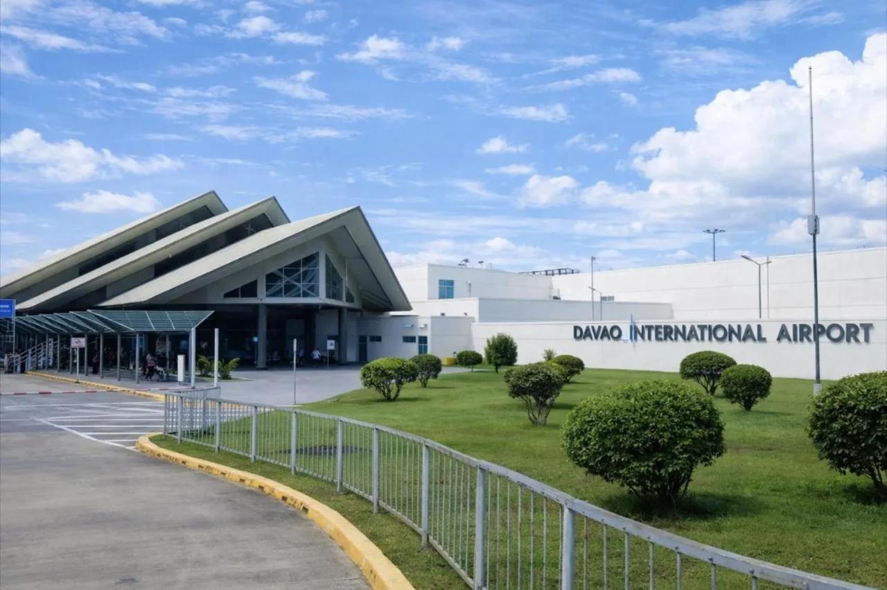 Coliving House near Davao Airport-Sta Lucia Mall-LPU with 100Mbps, Netflix & Pool photo