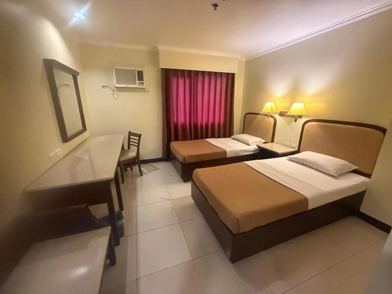 W Express Hotel photo
