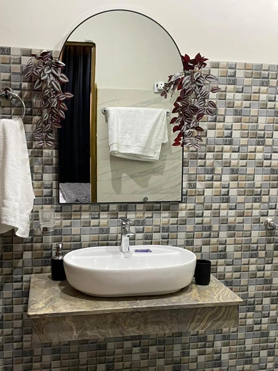 ASNB Modern Haven Luxury Apartment 1BHK photo