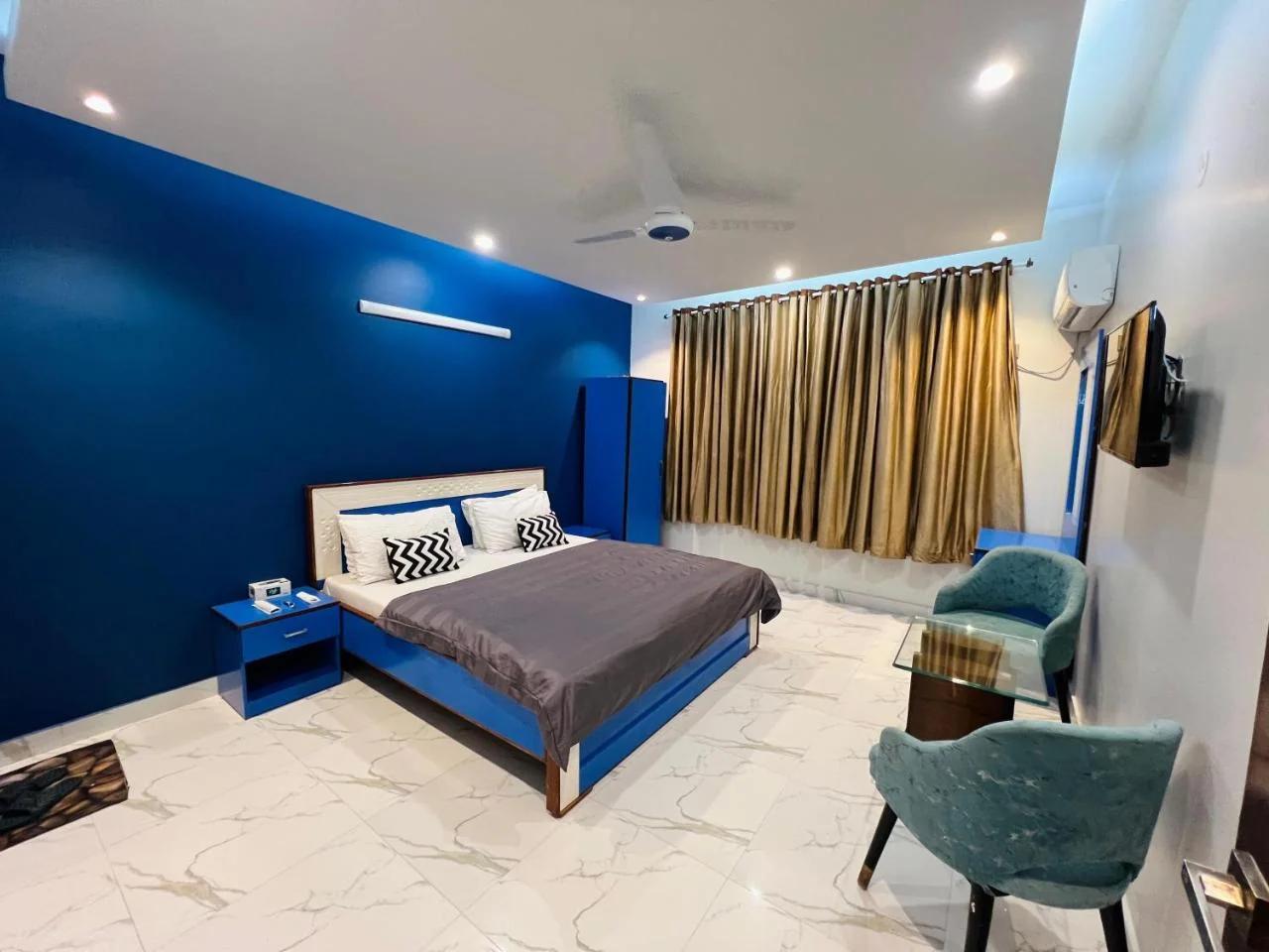 Karachi Inn photo
