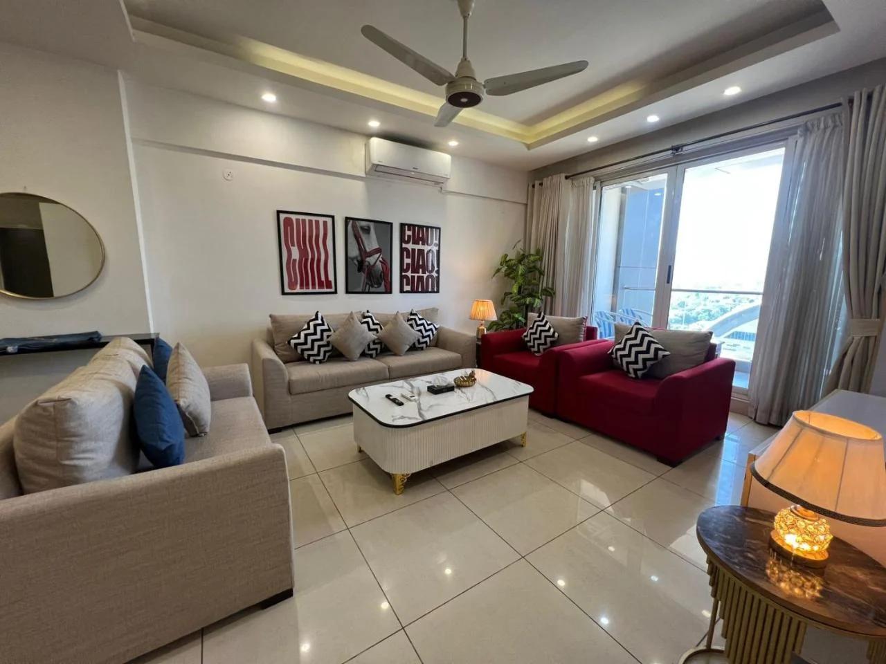 Maragalla Mountains View Luxury Apartments Opposite CENTAURUS MALL ISLAMABAD photo