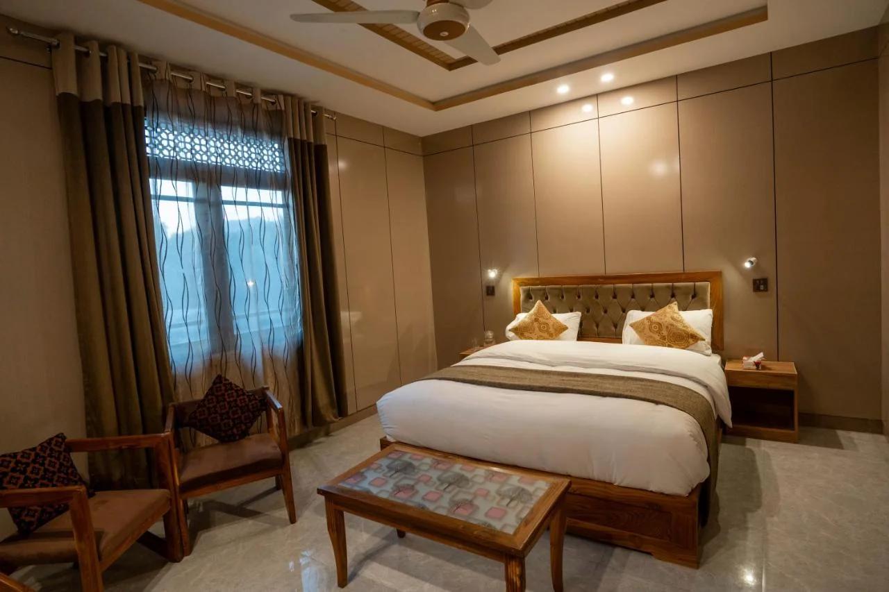 Sharsa Guest House Skardu photo