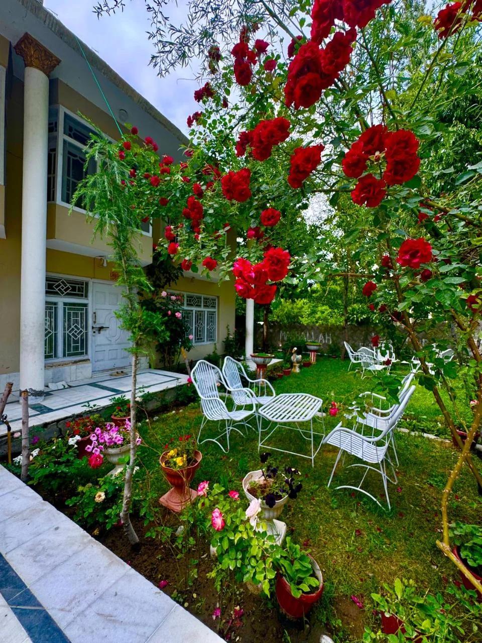 Singay Homestay Skardu Cozy Family Stay with Mountain Views photo