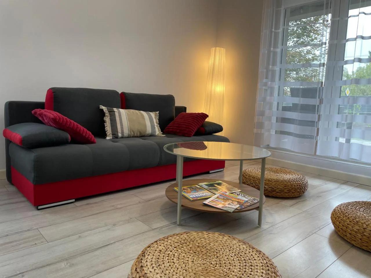 Apartament - jak w domu - 130m2 z Tarasem i ogródkiem foto