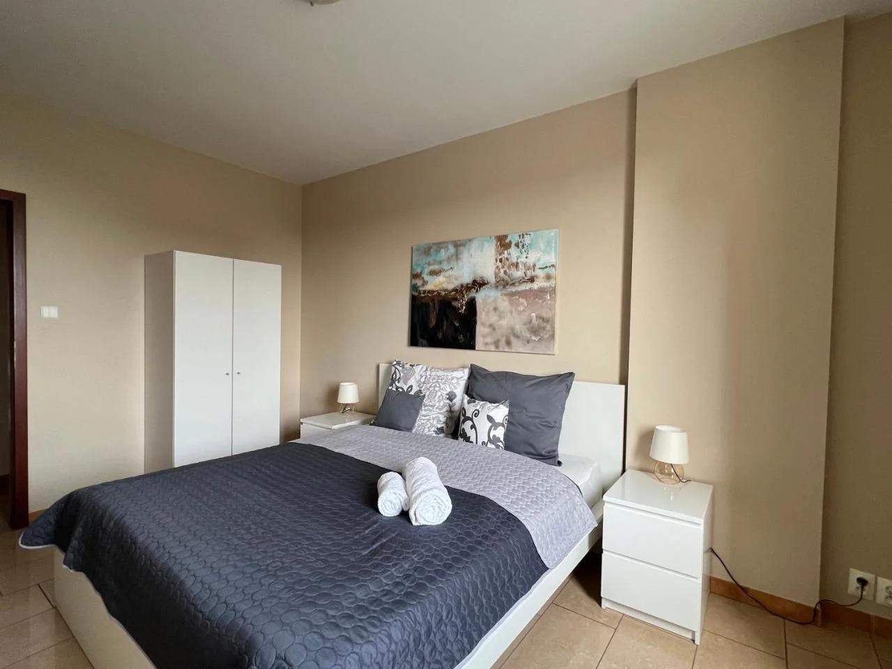 Apartament z widokiem na centrum i darmowym parkingiem photo