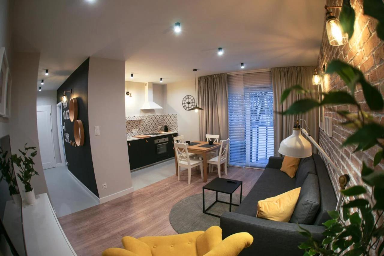 Barson Apartments photo