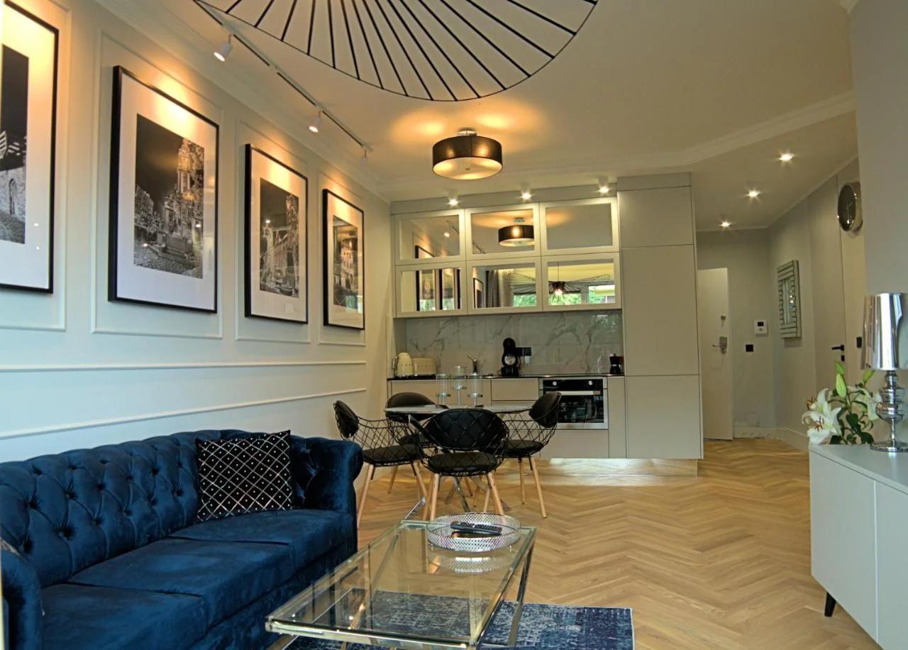 Blue Velvet Premium Apartments III photo