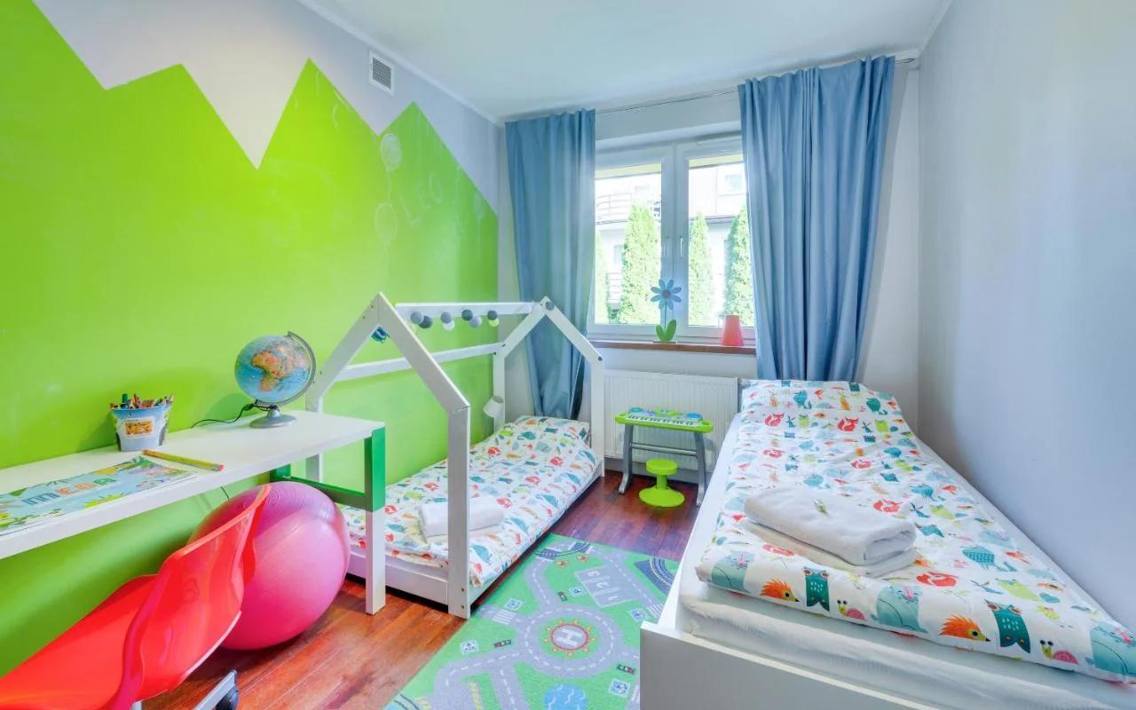 Deluxe Apartment Smulsko Kids Room Terrace Parking photo