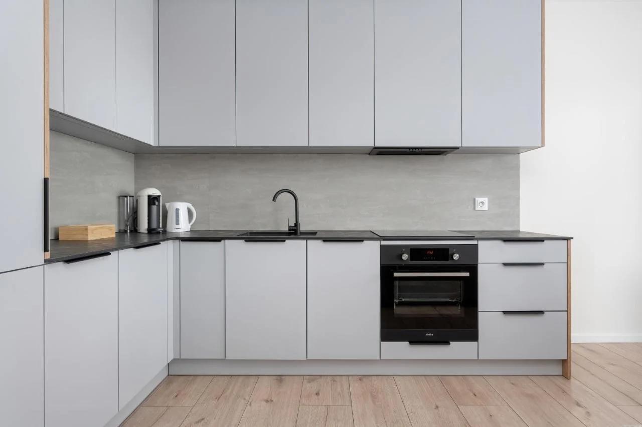Luxury Sky Jagodno Apartment with Jacuzzi Parking & Terrace by Renters Prestige foto