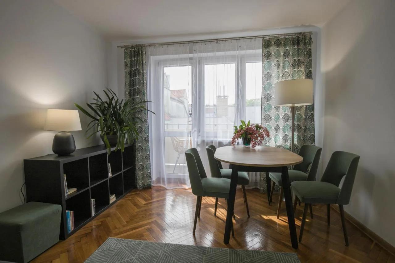 Nice Place Apartment photo