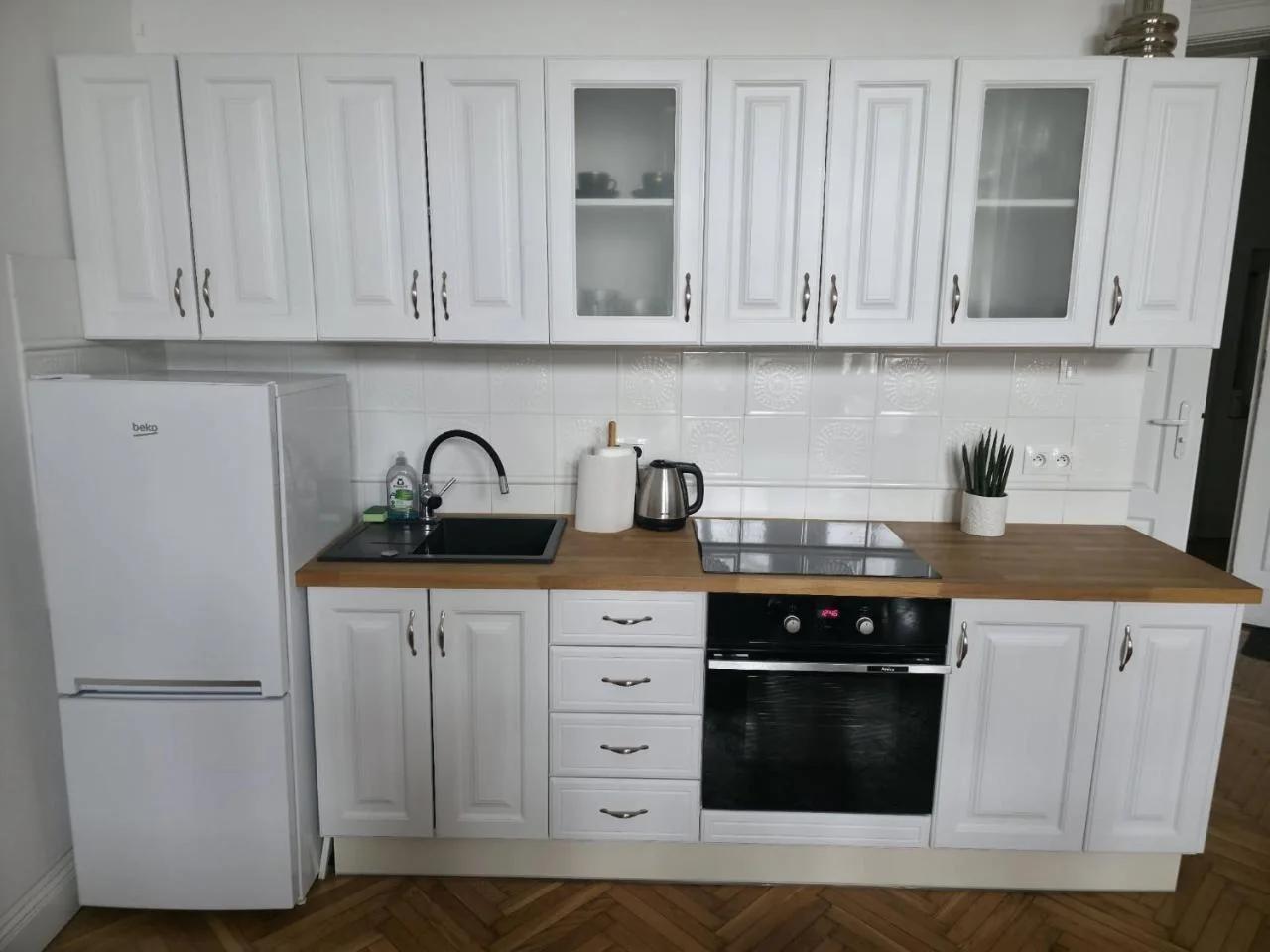 Prestige Aparthotel Piotrkowska 82 - wyjątkowy widok na deptak foto