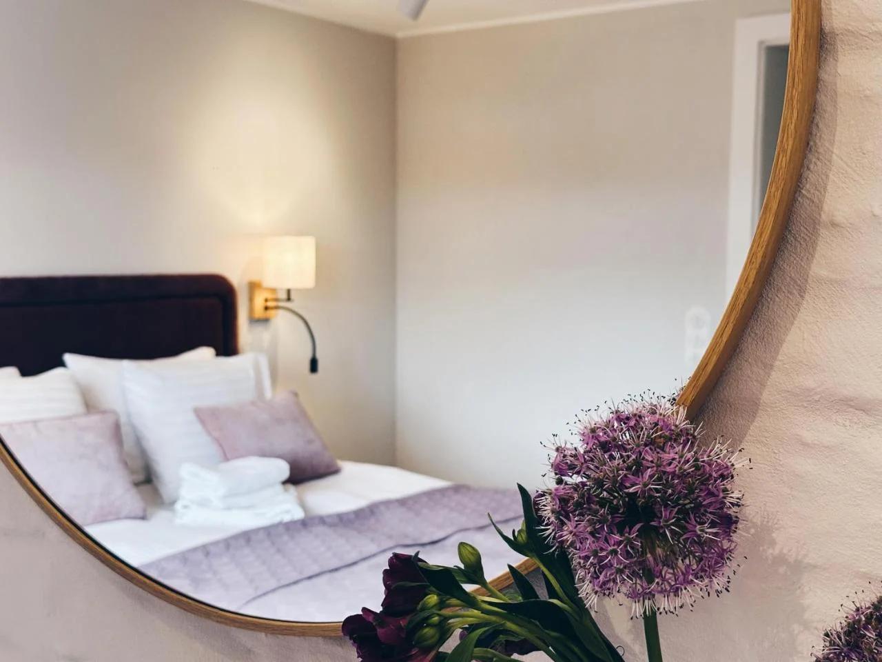ToRUŃ ApartHotel z widokiem na Wisłę i Krzywą Wieżę photo