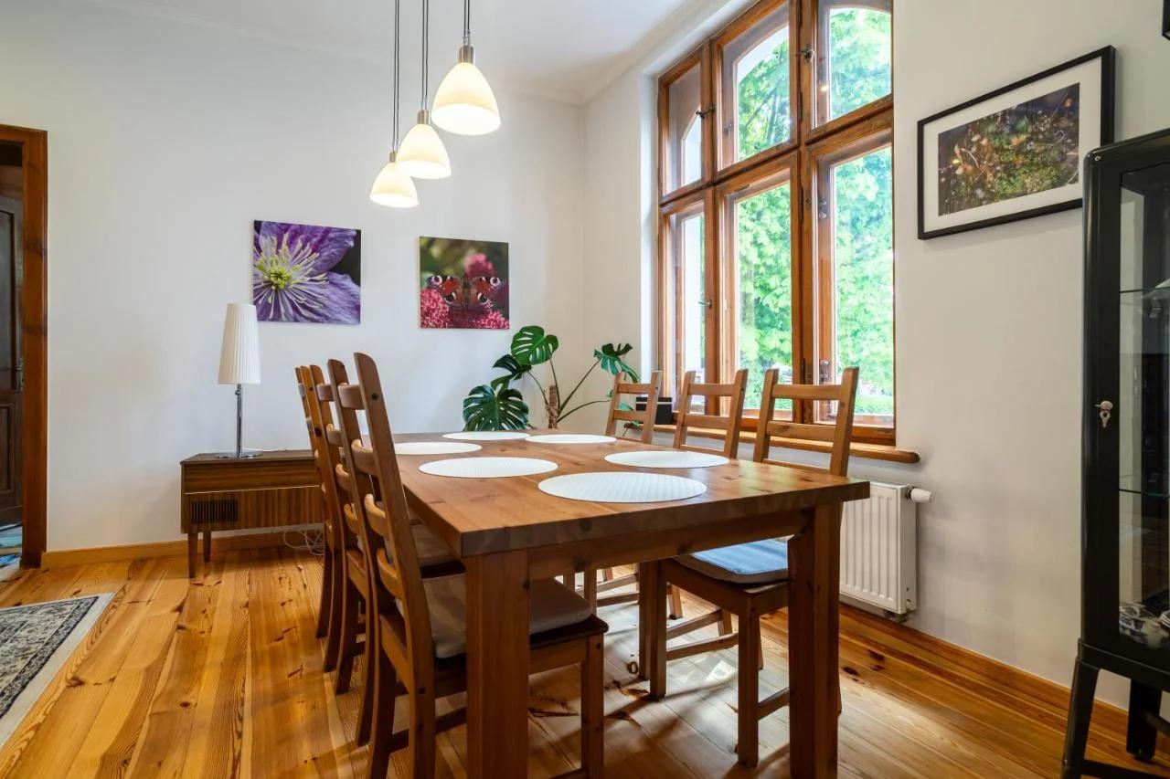 Unikalny Apartament z 2 Sypialniami oraz Parkingiem Victus by Noclegi Renters foto
