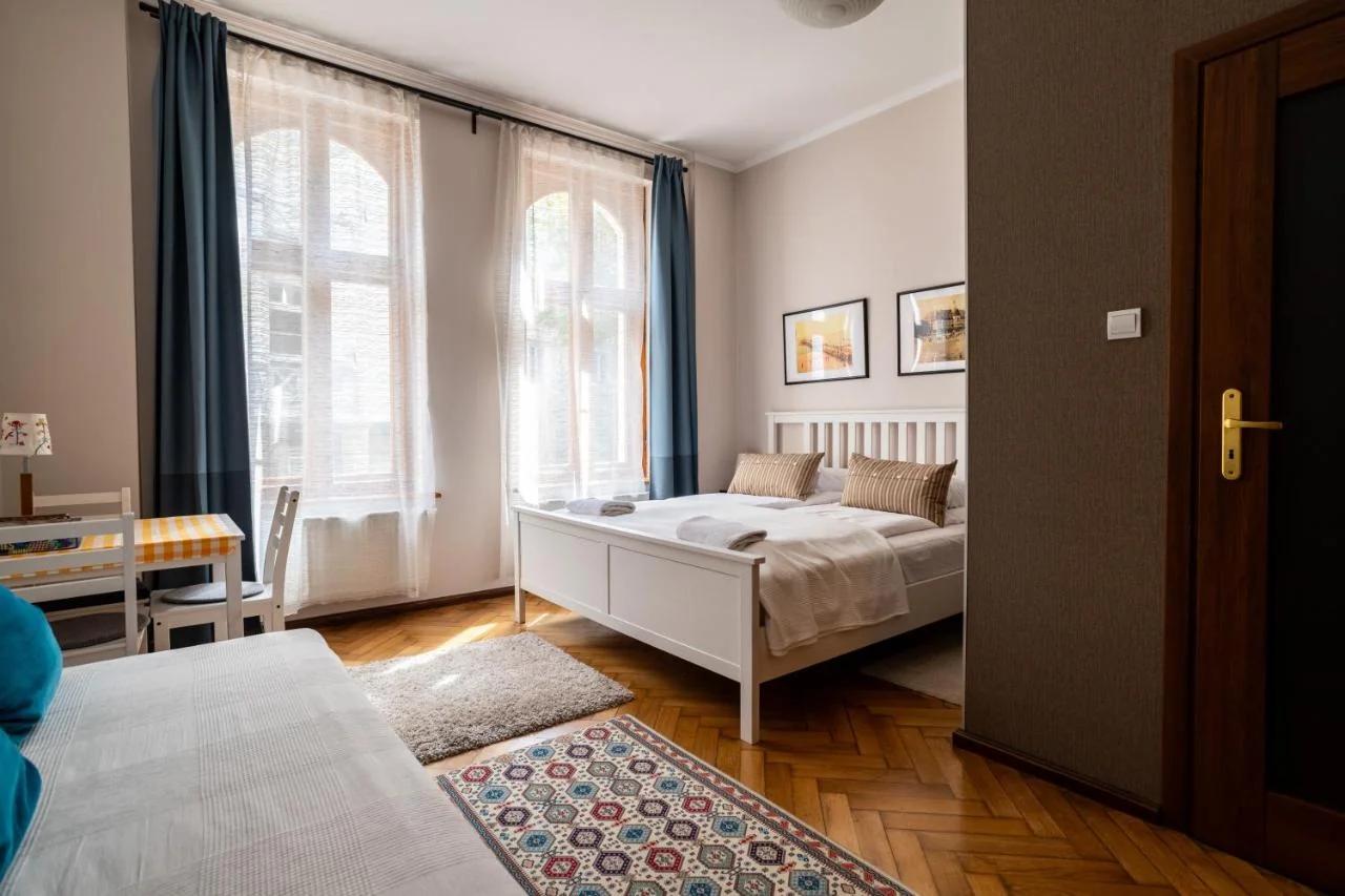 Unikalny Apartament z 2 Sypialniami oraz Parkingiem Victus by Noclegi Renters foto