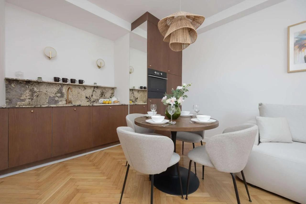 Wilcza Tenement Apartment Near National Museum by Noclegi Renters foto