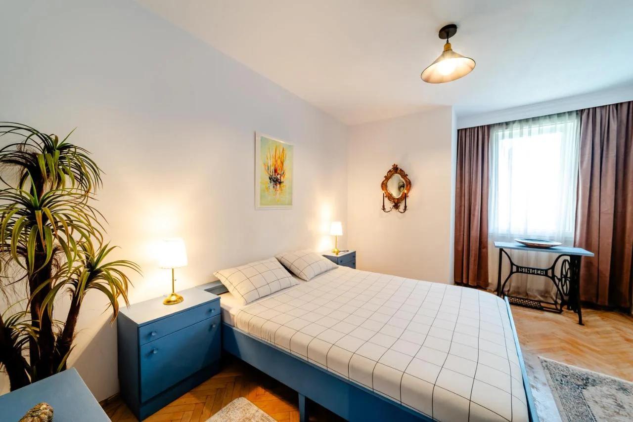 Central Art Apartment with Treasure Hunt, Free Parking & Self Check-In photo