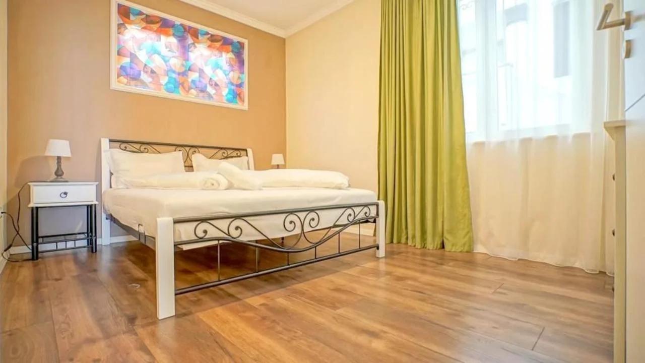 Central Maximus Apartment photo