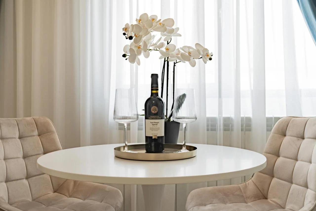 Cozy Perfect Stay Studios and Apartments in Iasi photo