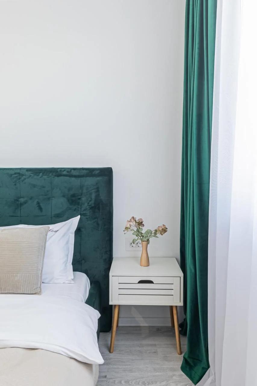 Cozy Premium Suites - Coresi Mall photo