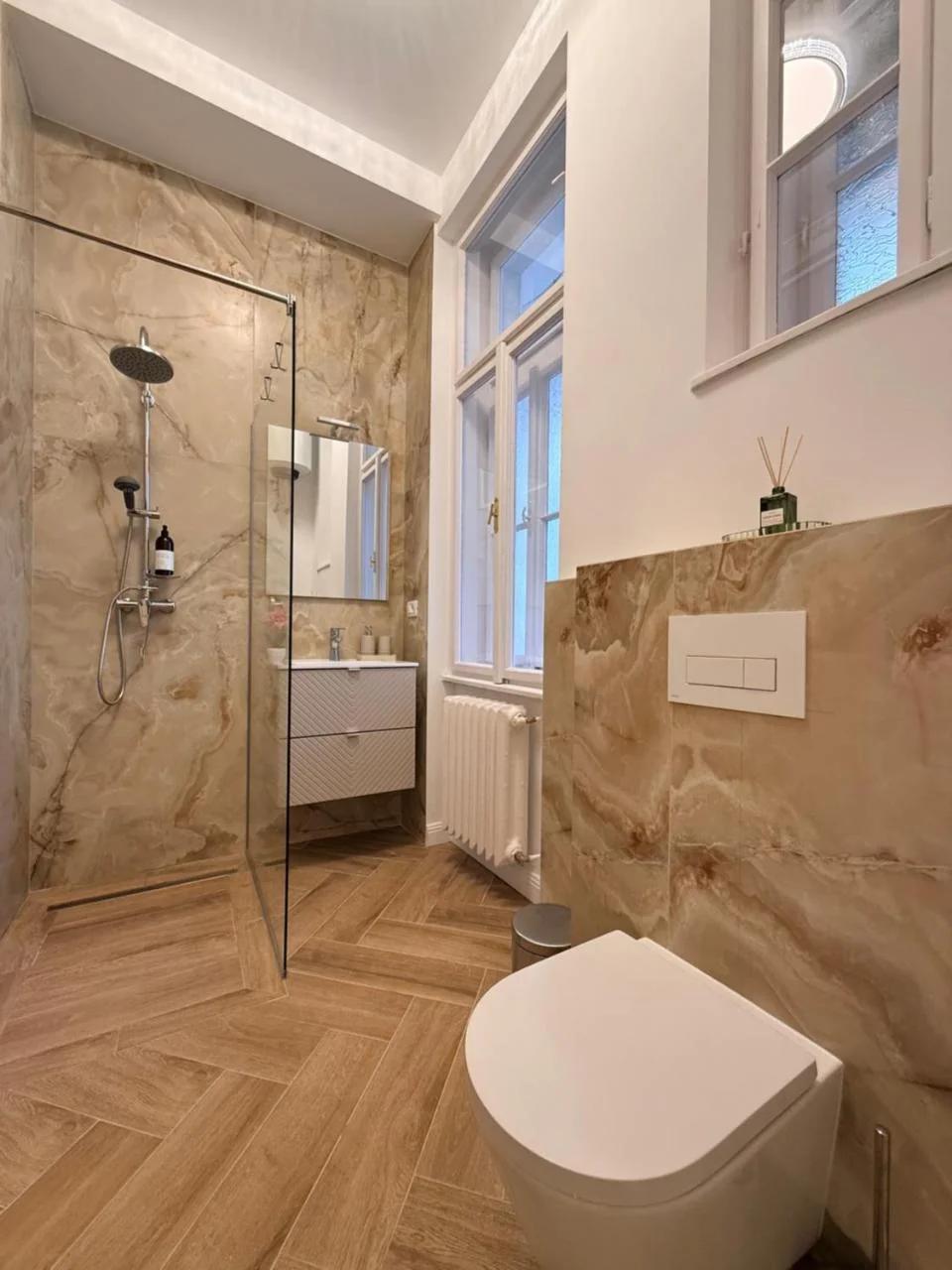 Crown Ultracentral - One Bedroom, Living & Full Kitchen foto