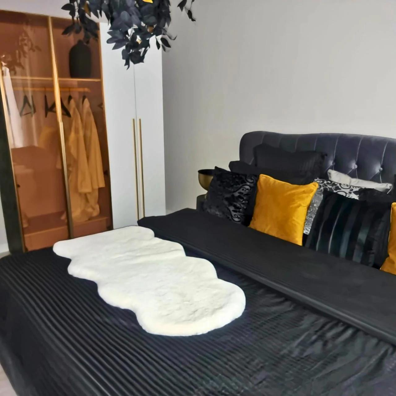 GLAMOUR VOX - Apartament Romantic cu Jacuzzi Privat în Cluj-Napoca photo
