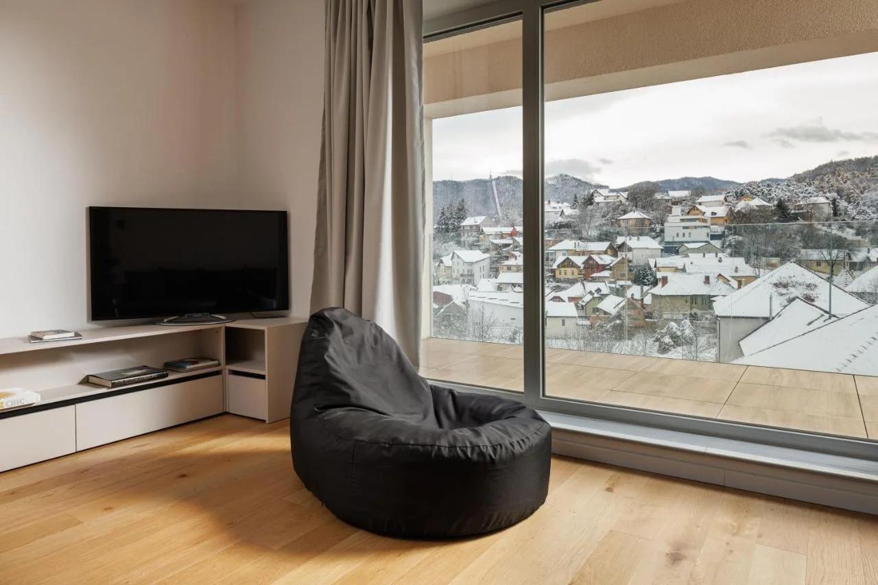 KUDO - Mountain & Skyline view photo