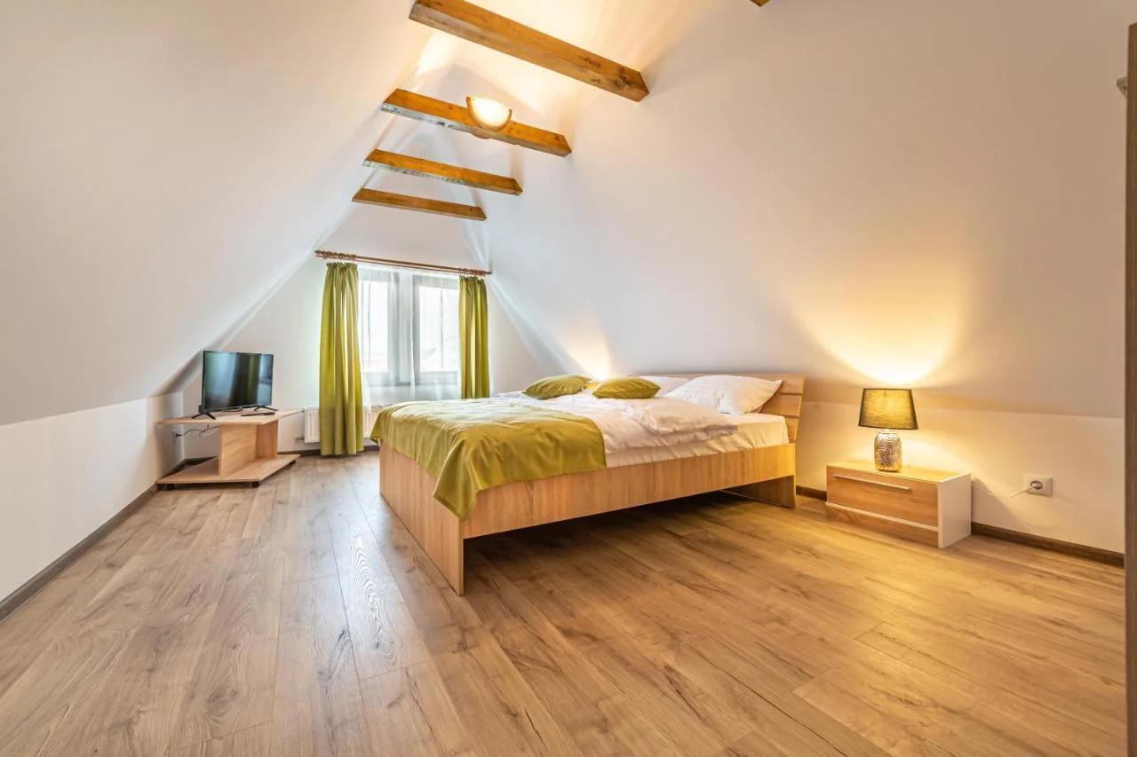 Manuela Residence photo