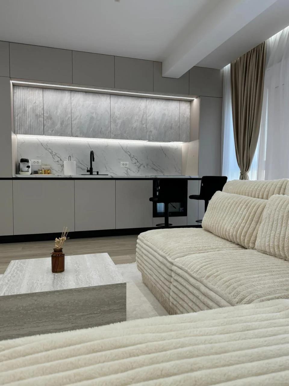 Milo Residence