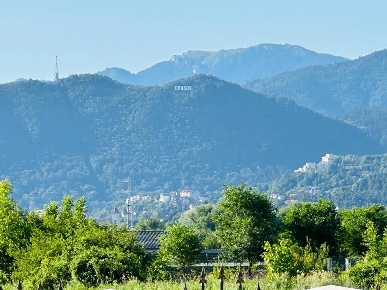 Mountain View House Brasov photo