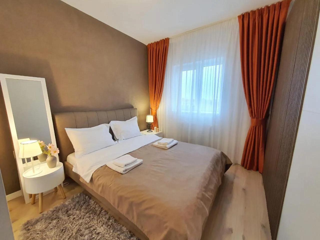 NOEMA Apartment - Central 2 Bedrooms & free parking